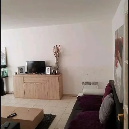 Jolie Apparemment Fréjus